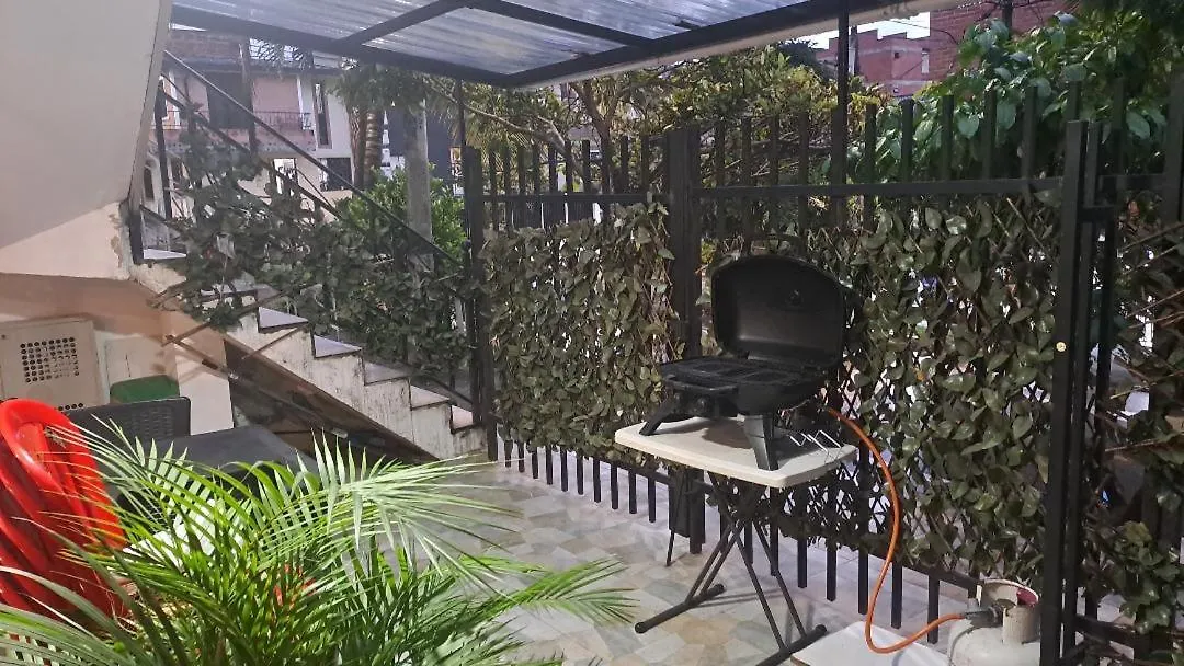 Amplio Y Comodo Apartamento Medellin Colombia
